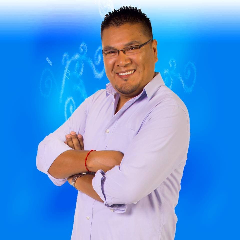 El Compa Mike :