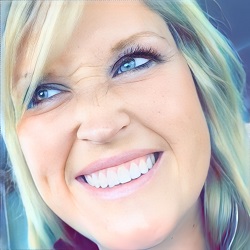 Molly J :