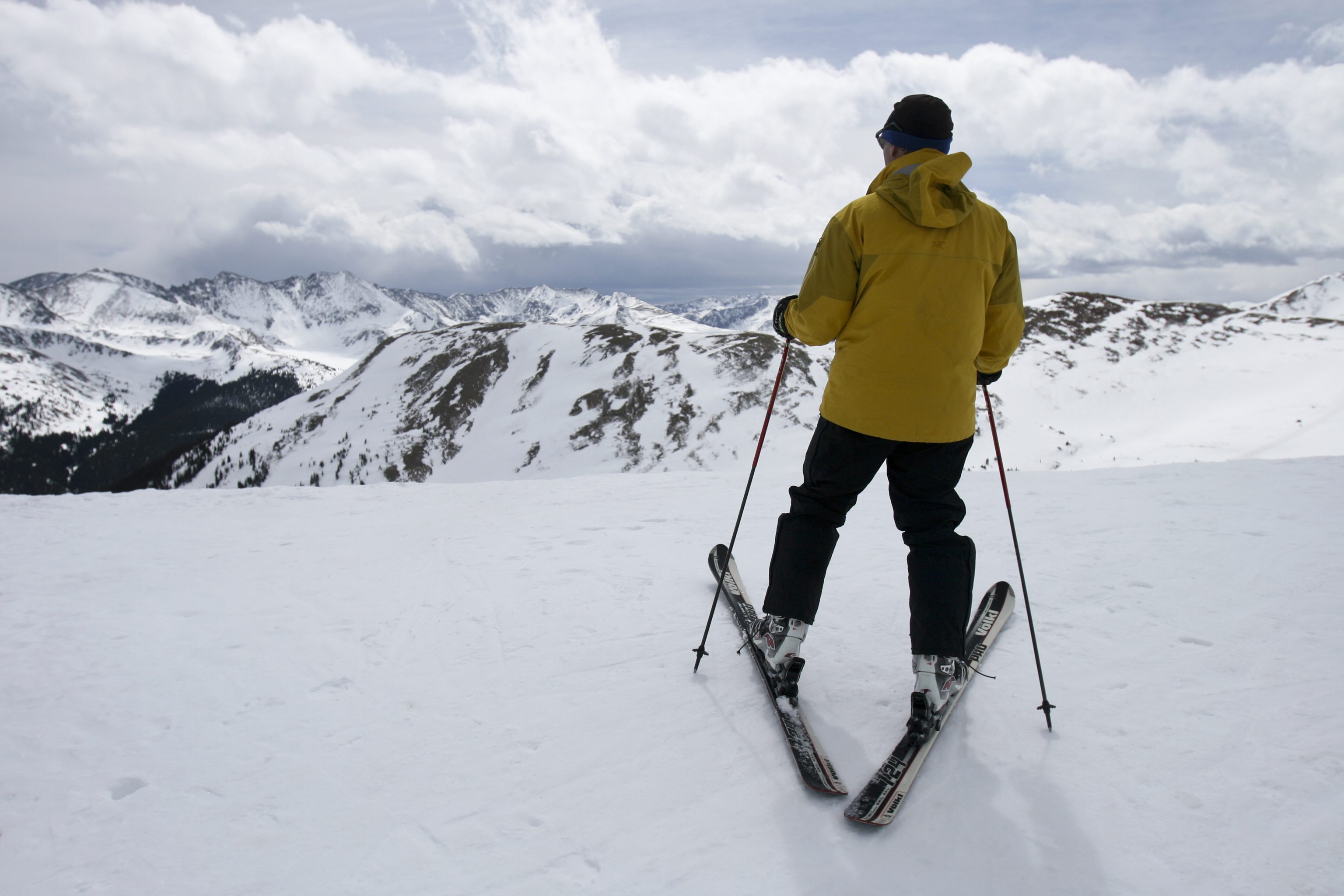Tips To Prepare For High Altitude Skiing In The Rocky Mountain Peaks