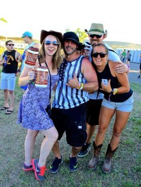 Hangin' Out Havin' Fun at Country Jam Country Jam - Google Chrome 1132015 43632 PM